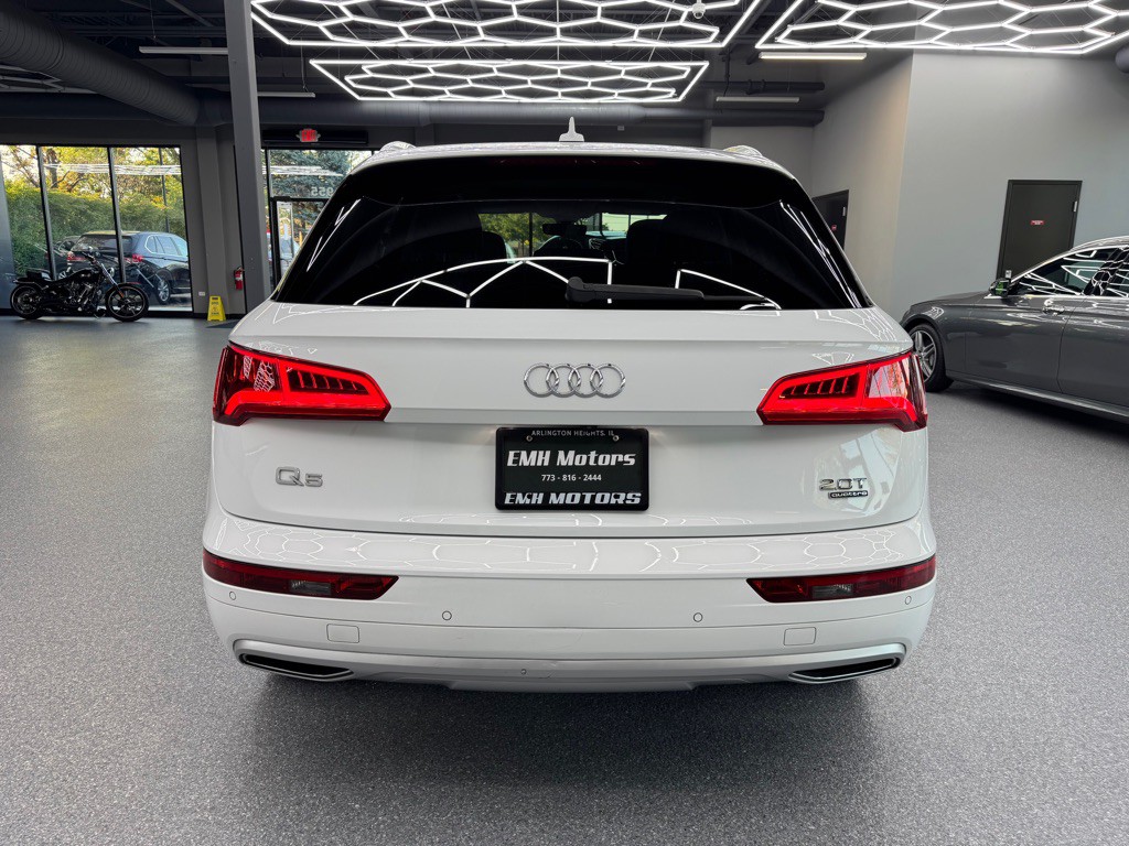2018 Audi Q5 Image 10