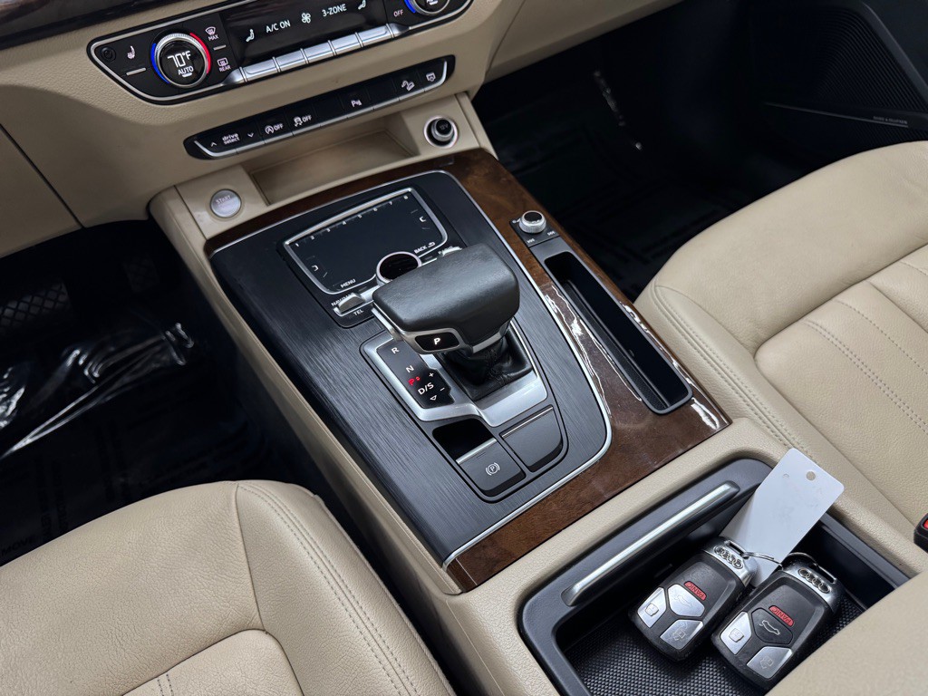 2018 Audi Q5 Image 35