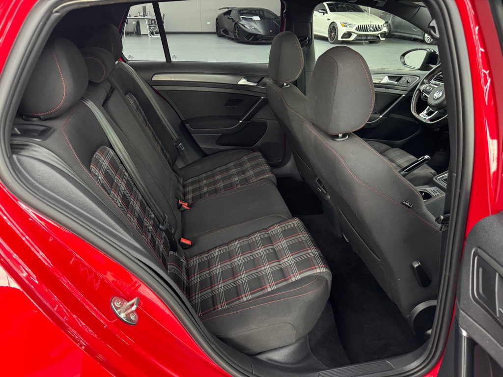 2021 Volkswagen GTI Image 21