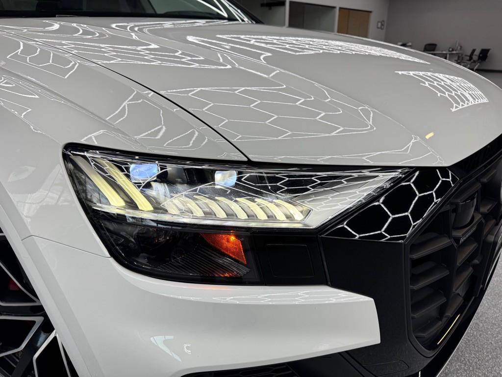 2019 Audi Q8 Image 4