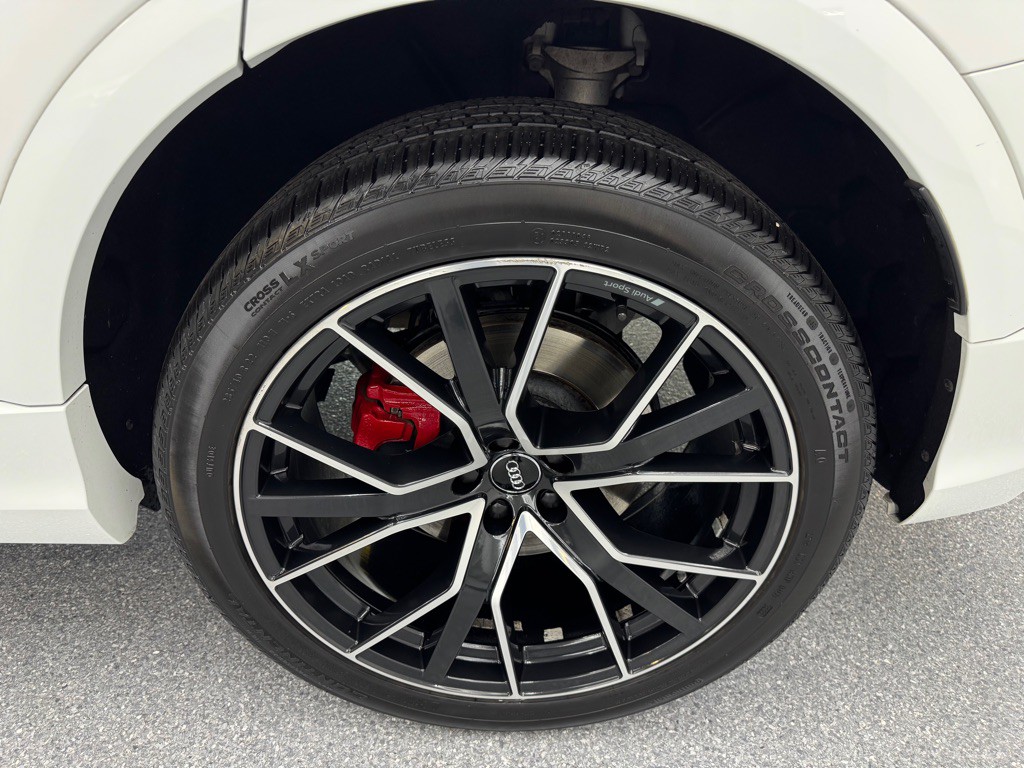 2019 Audi Q8 Image 22