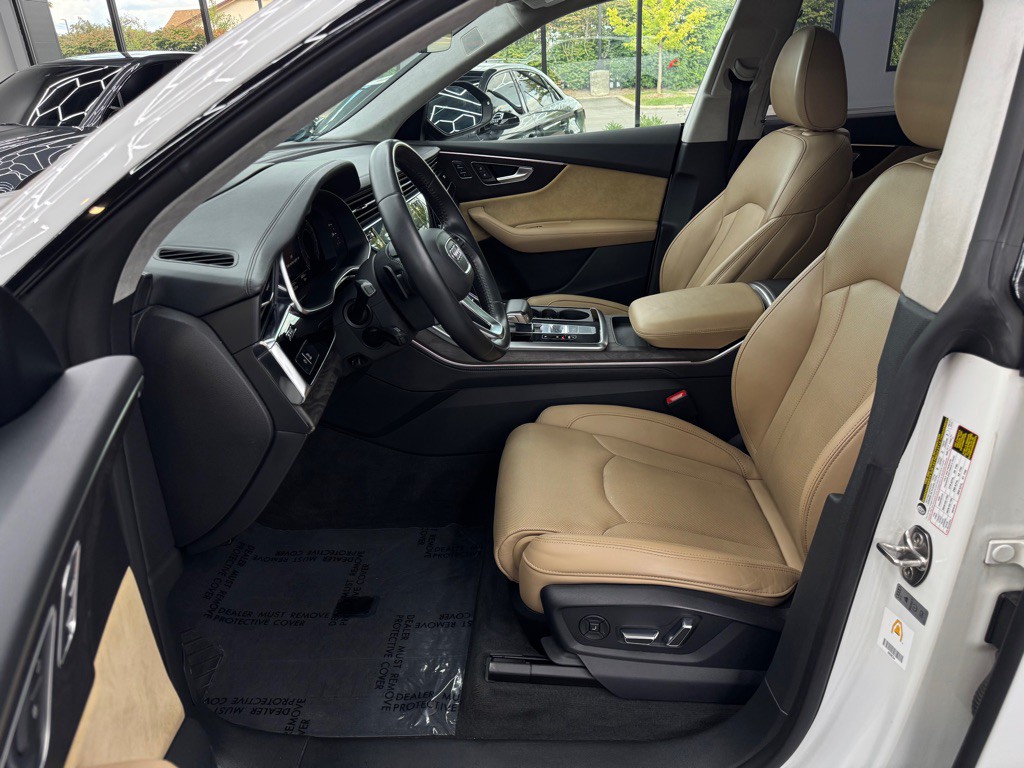2019 Audi Q8 Image 27
