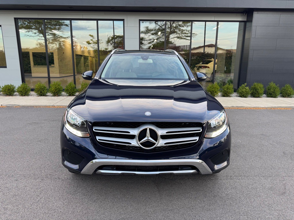 2016 Mercedes-Benz GLC-Class Image 3