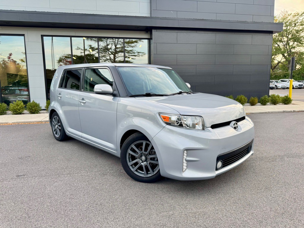 2013 Scion xB Image 1