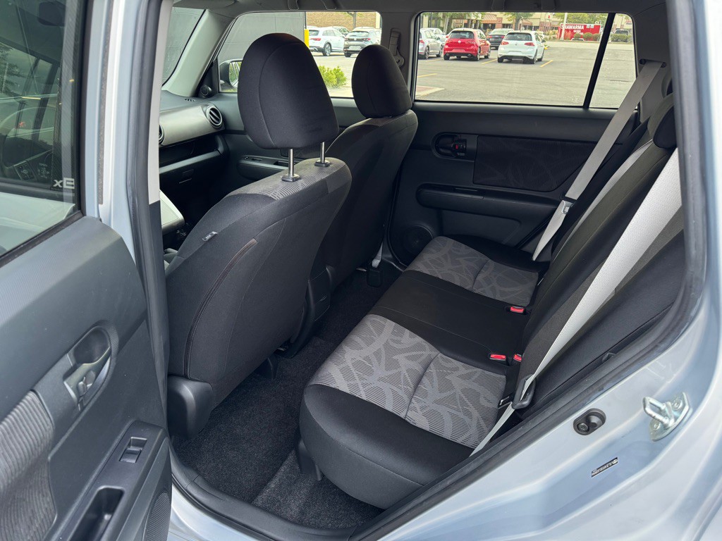2013 Scion xB Image 16