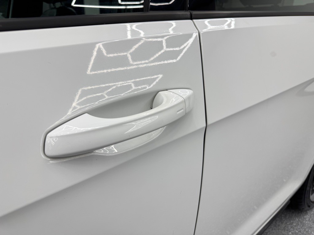 2016 Volkswagen GTI Image 15