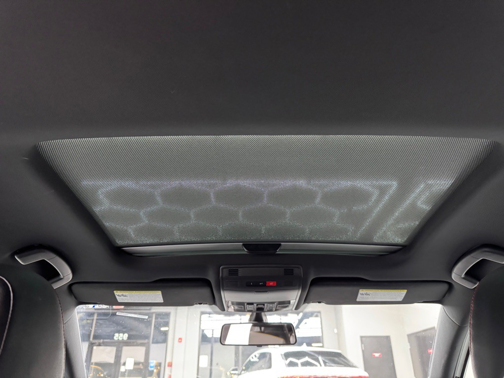 2016 Volkswagen GTI Image 32