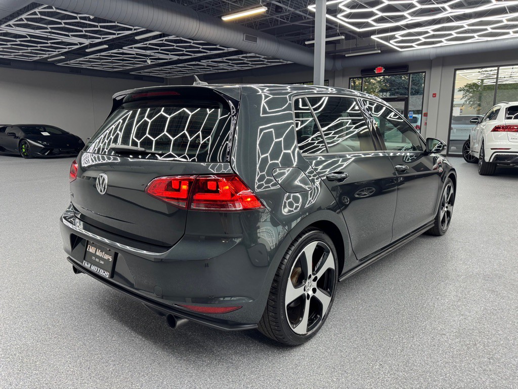 2016 Volkswagen GTI Image 14
