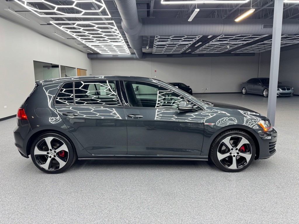 2016 Volkswagen GTI Image 15