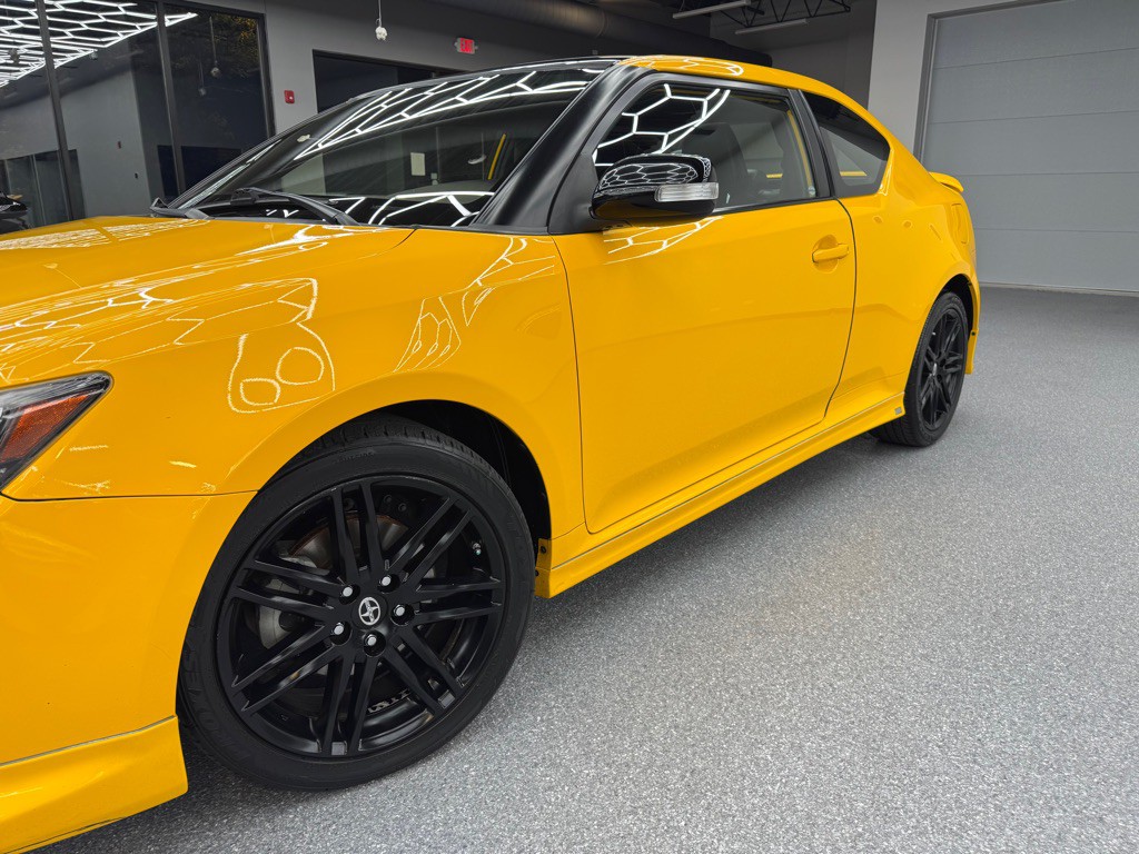 2012 Scion tC Image 6