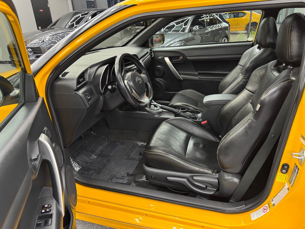 2012 Scion tC Image 15