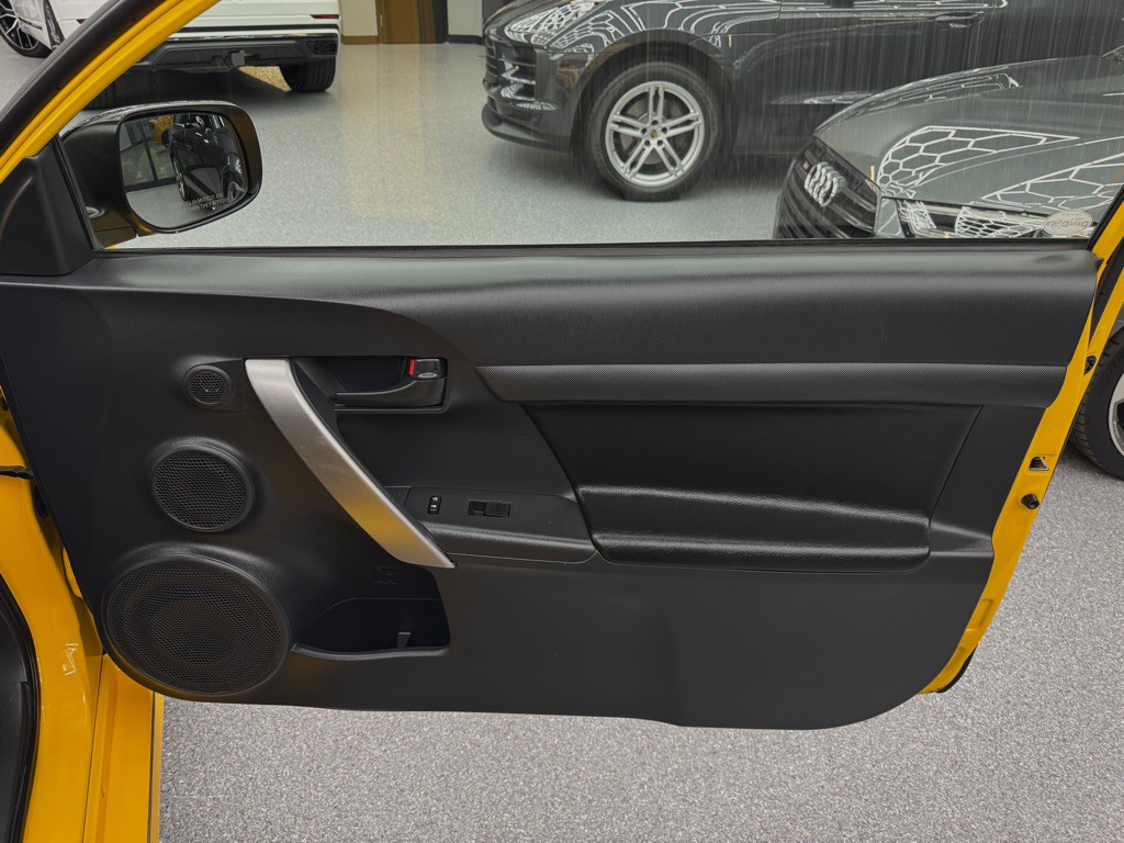 2012 Scion tC Image 18