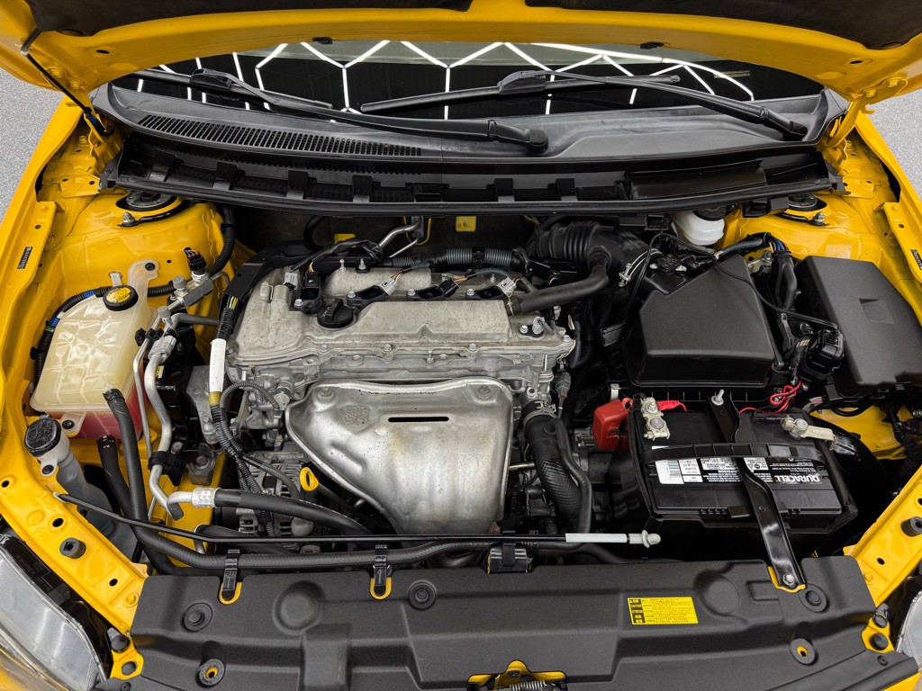 2012 Scion tC Image 28