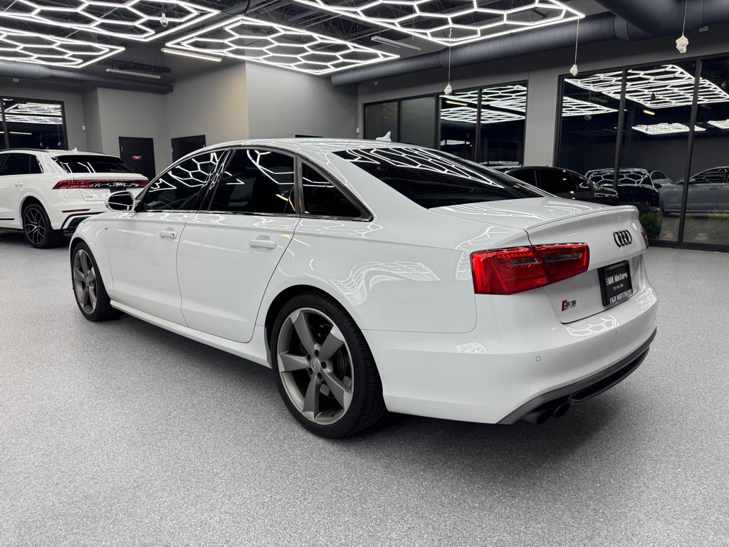 2014 Audi S6 Image 9