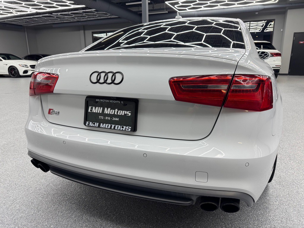 2014 Audi S6 Image 11