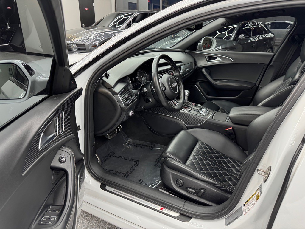 2014 Audi S6 Image 19