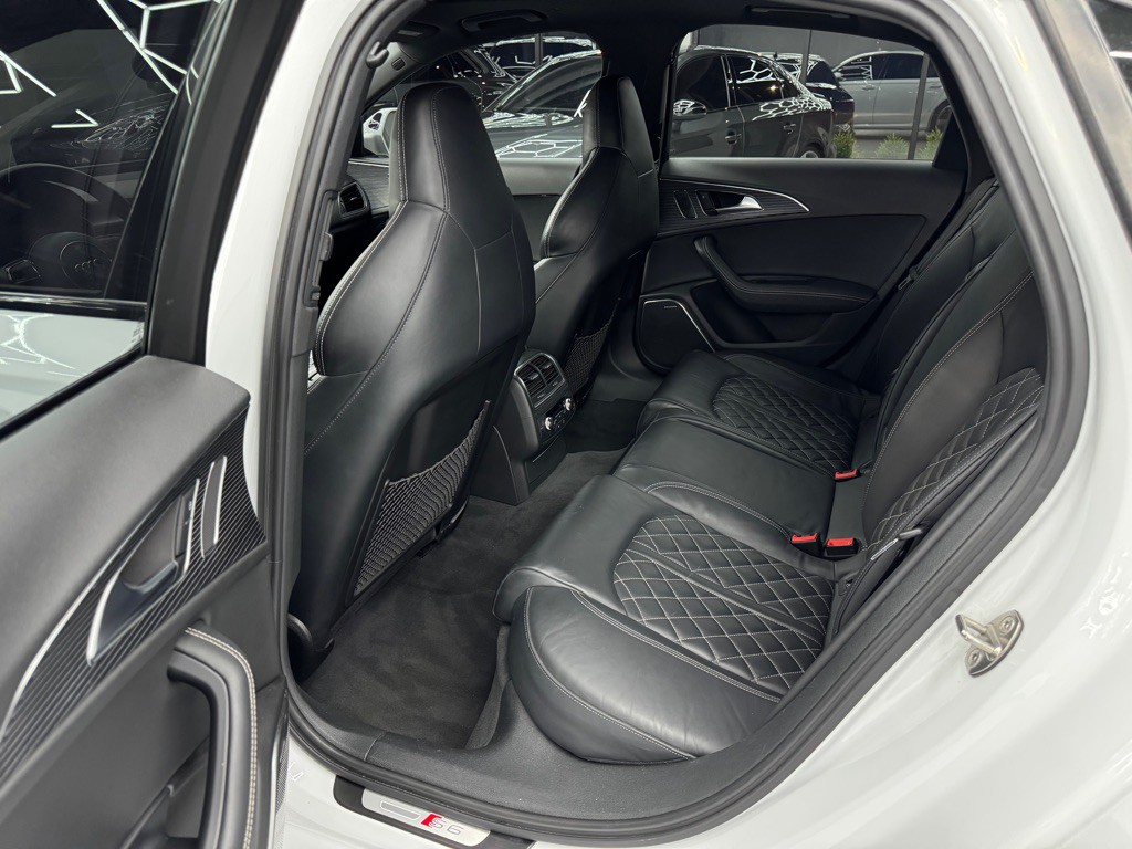 2014 Audi S6 Image 23