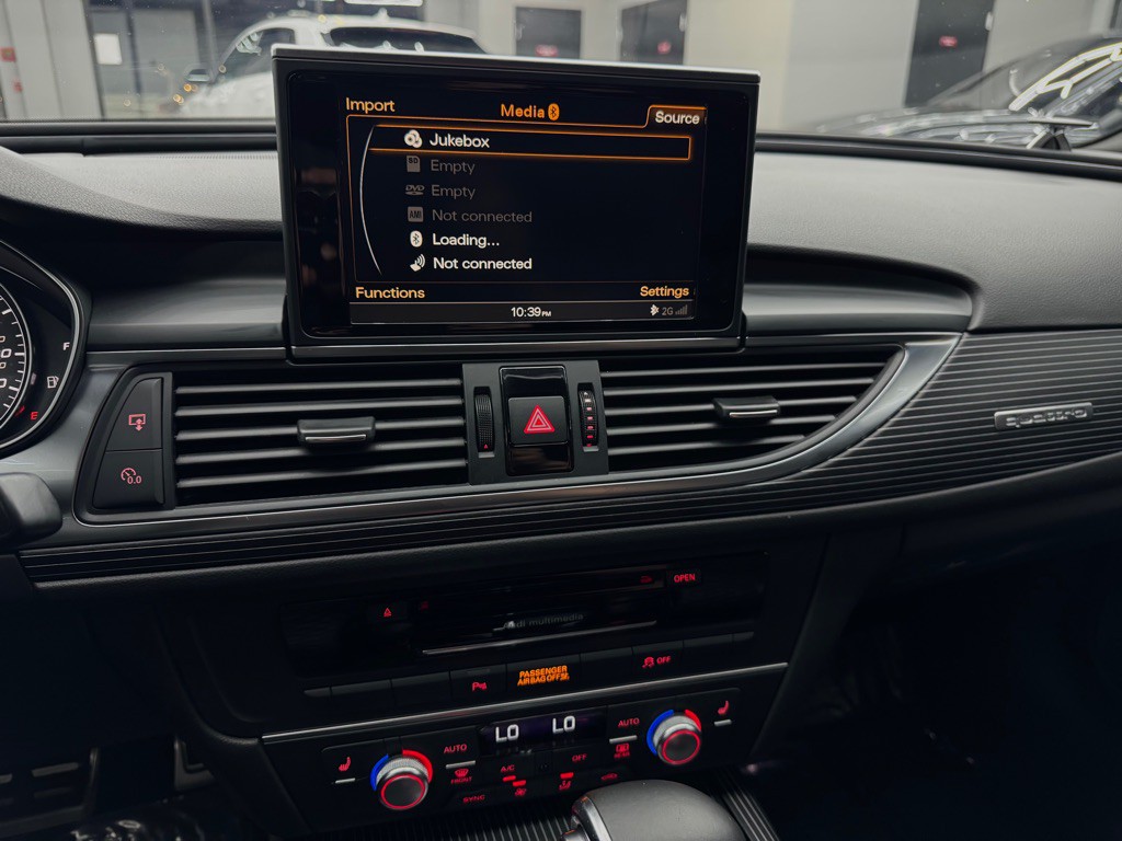 2014 Audi S6 Image 32