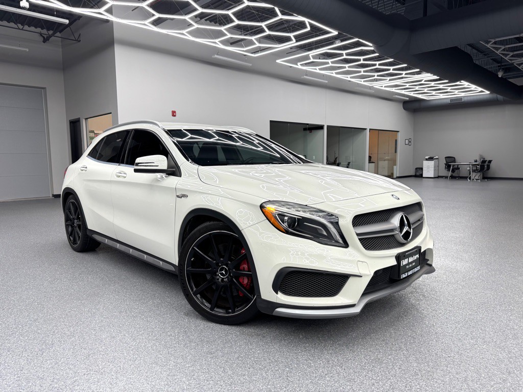2015 Mercedes-Benz GLA-Class Image 1