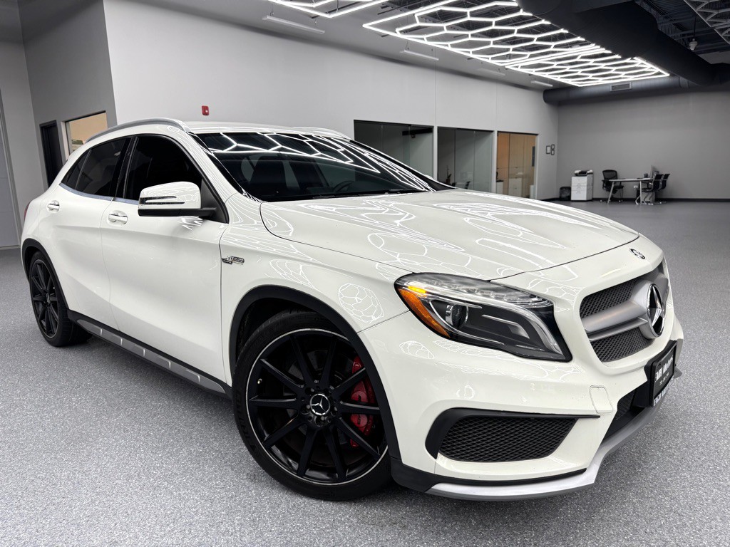 2015 Mercedes-Benz GLA-Class Image 2