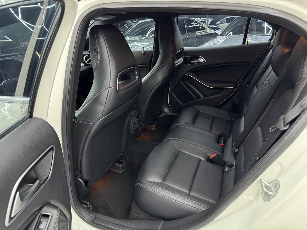 2015 Mercedes-Benz GLA-Class Image 20