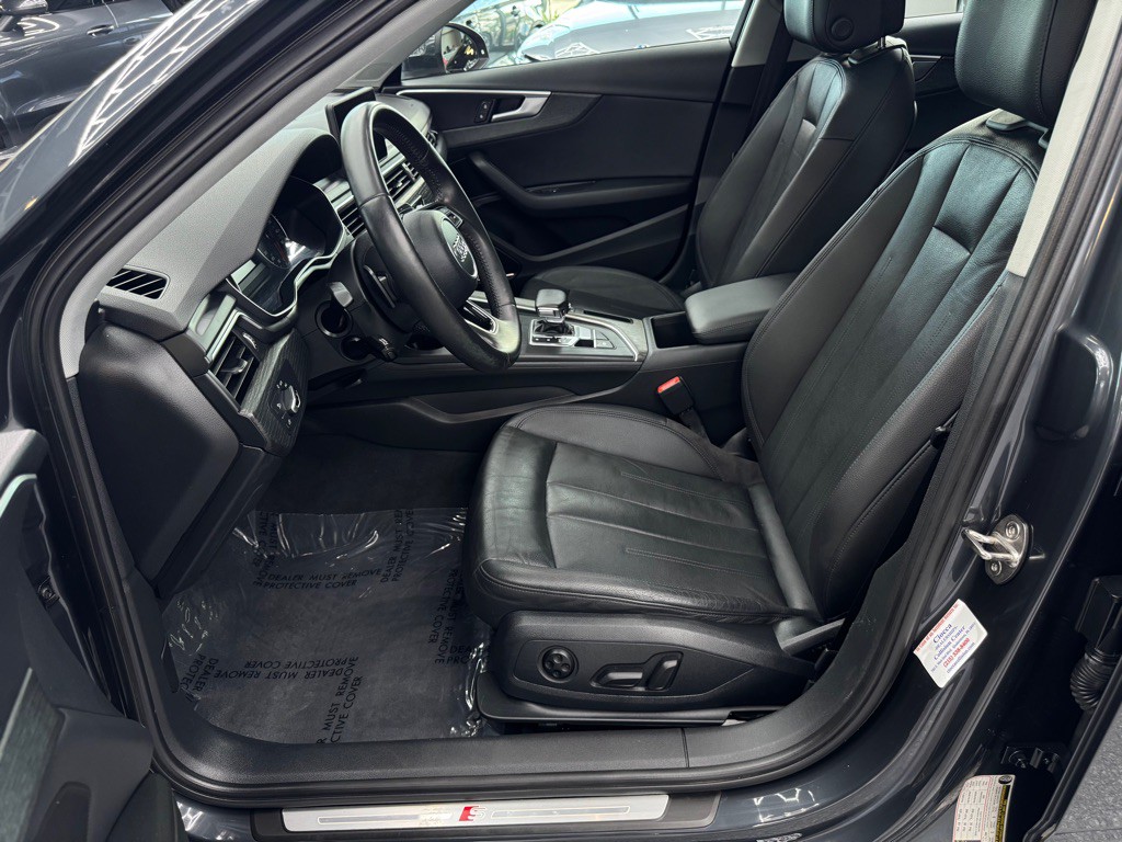 2017 Audi A4 Image 21