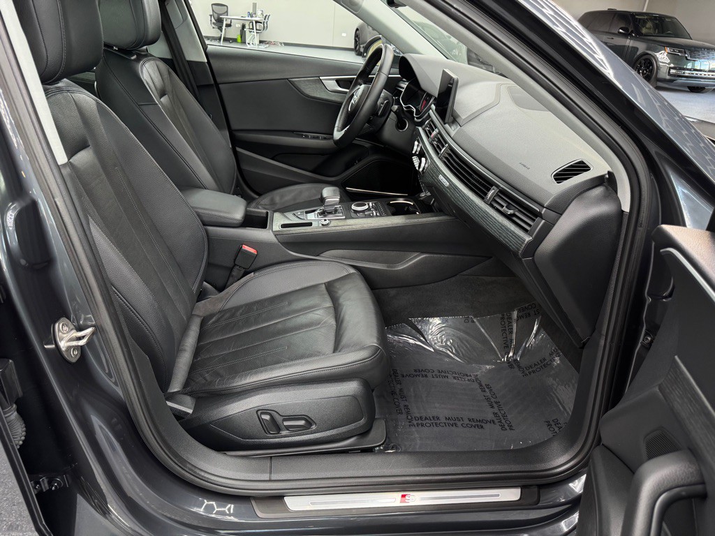2017 Audi A4 Image 29