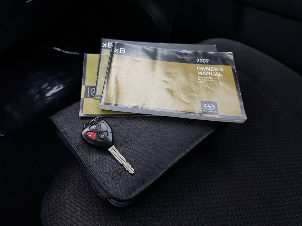 2009 Scion xB Image 25