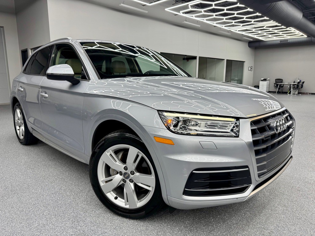 2018 Audi Q5 Image 2