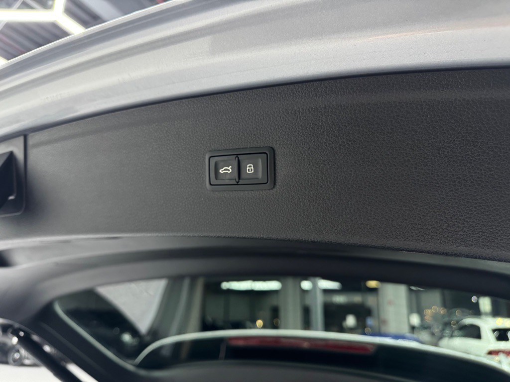 2018 Audi Q5 Image 23