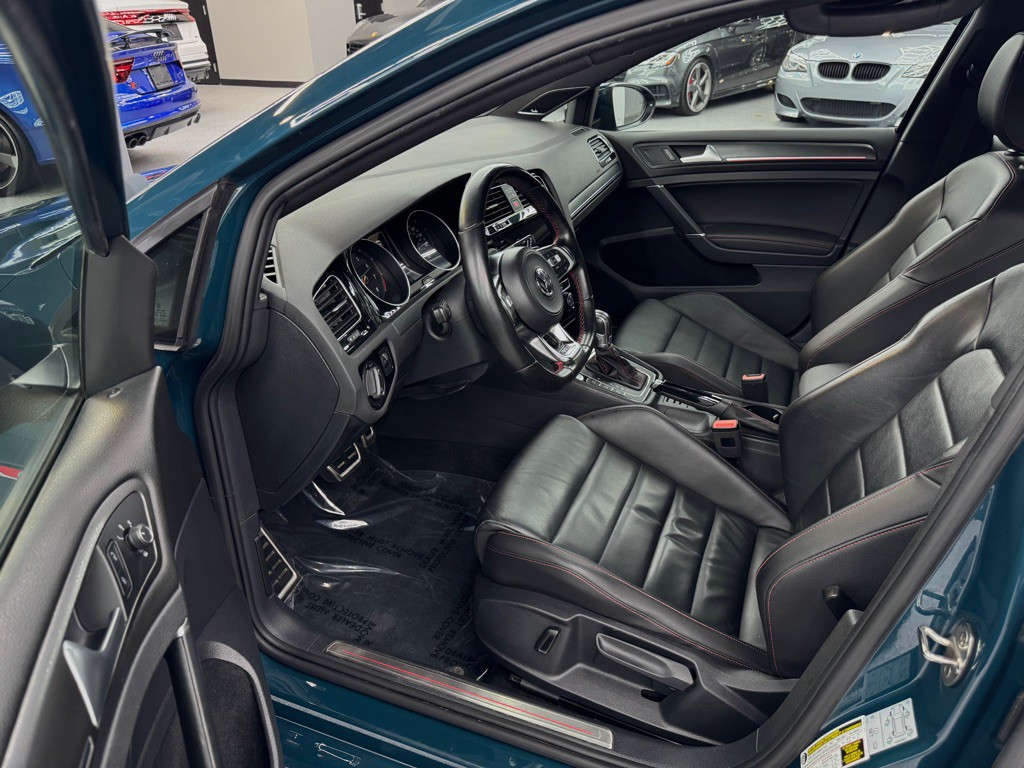 2019 Volkswagen GTI Image 19