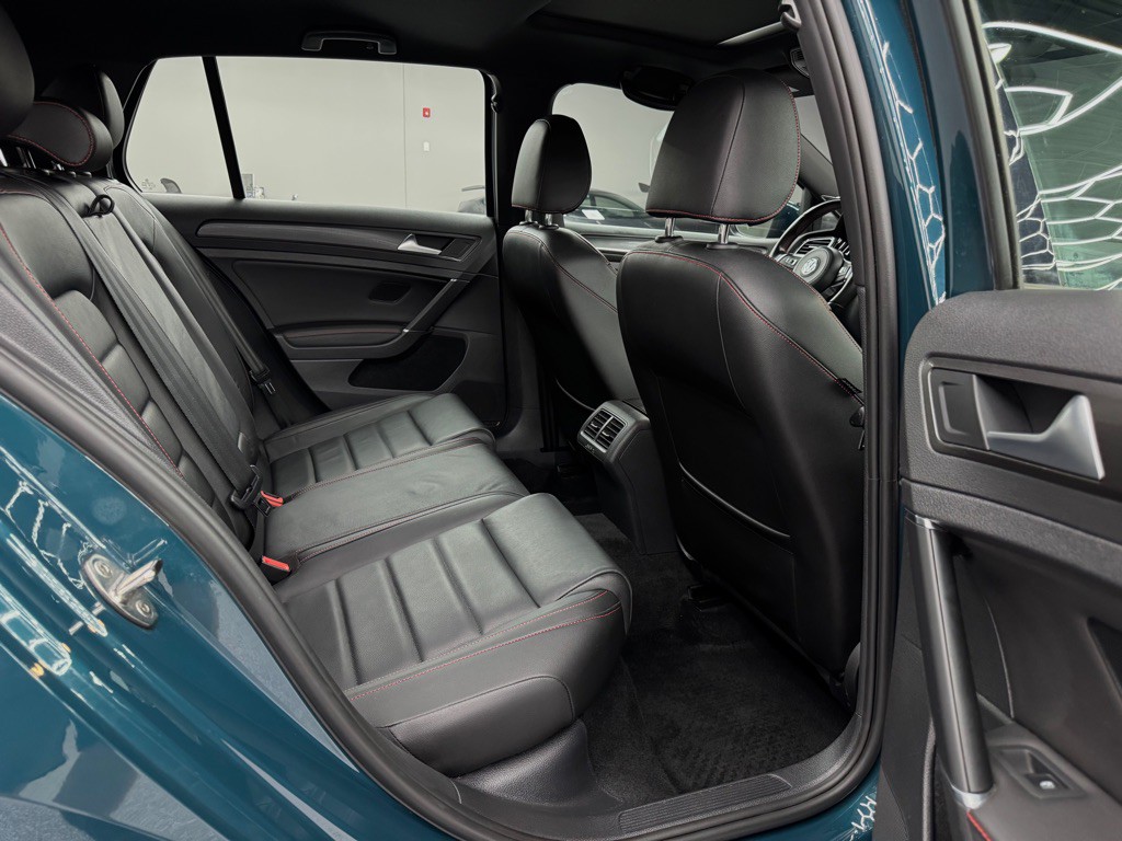 2019 Volkswagen GTI Image 24