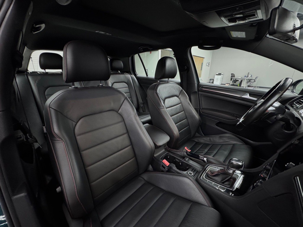 2019 Volkswagen GTI Image 27