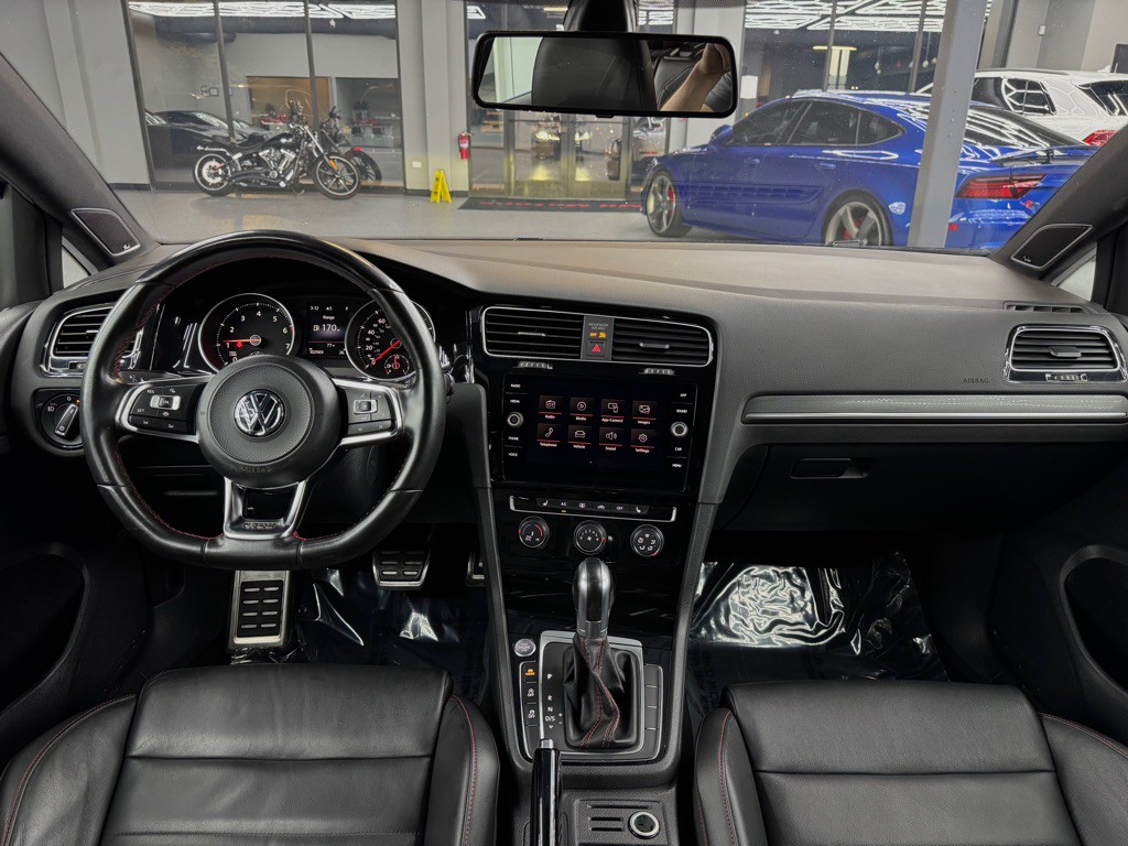 2019 Volkswagen GTI Image 29