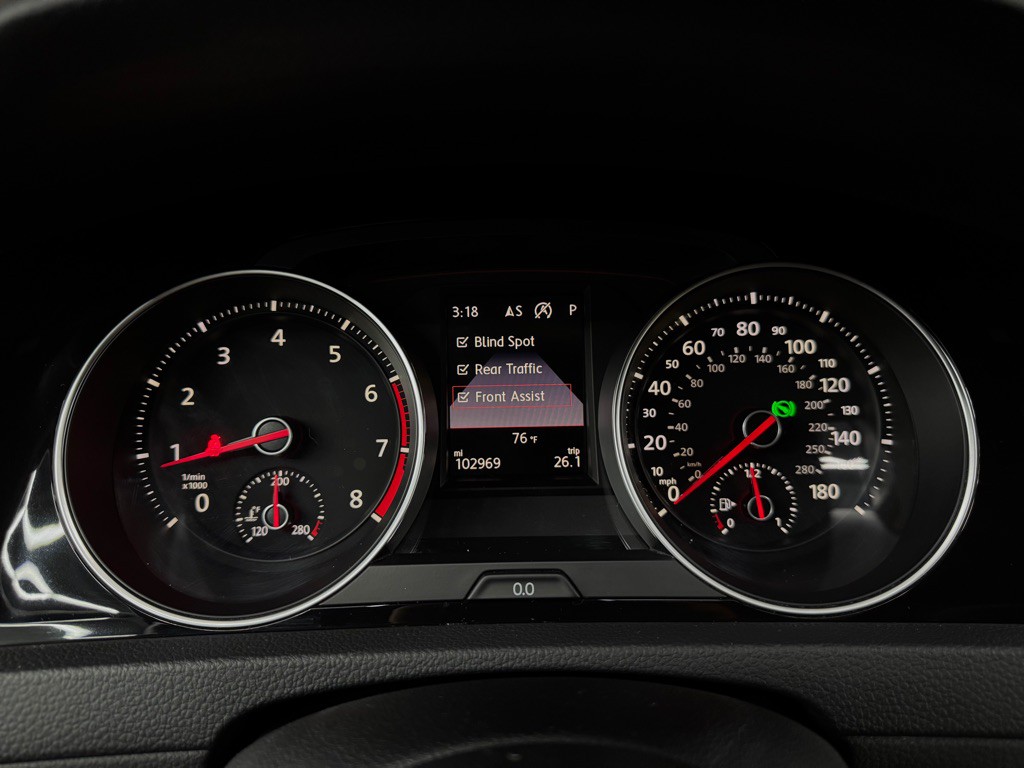 2019 Volkswagen GTI Image 38