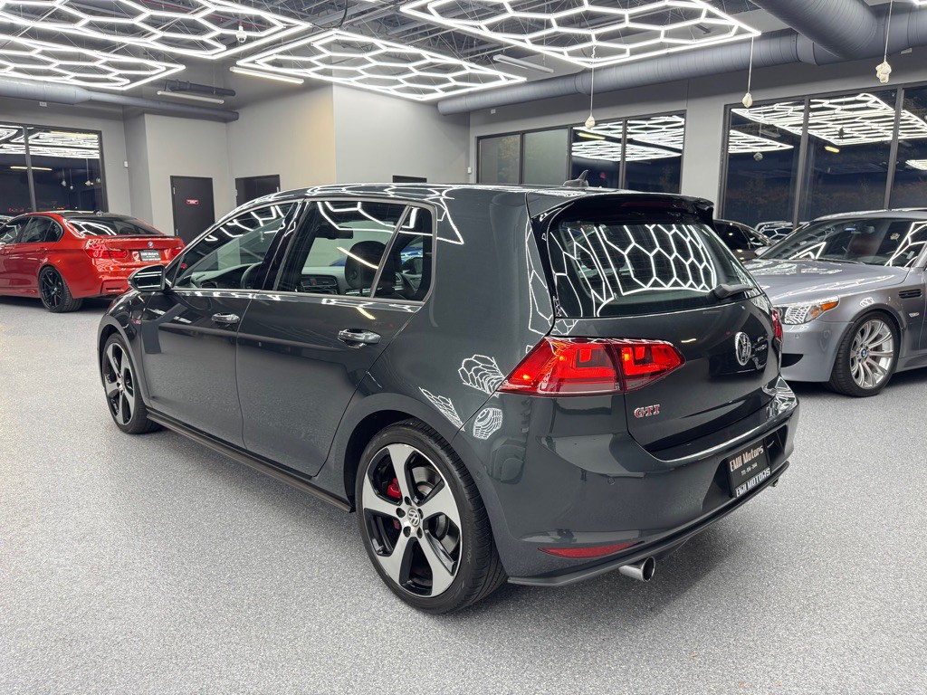 2016 Volkswagen GTI Image 12