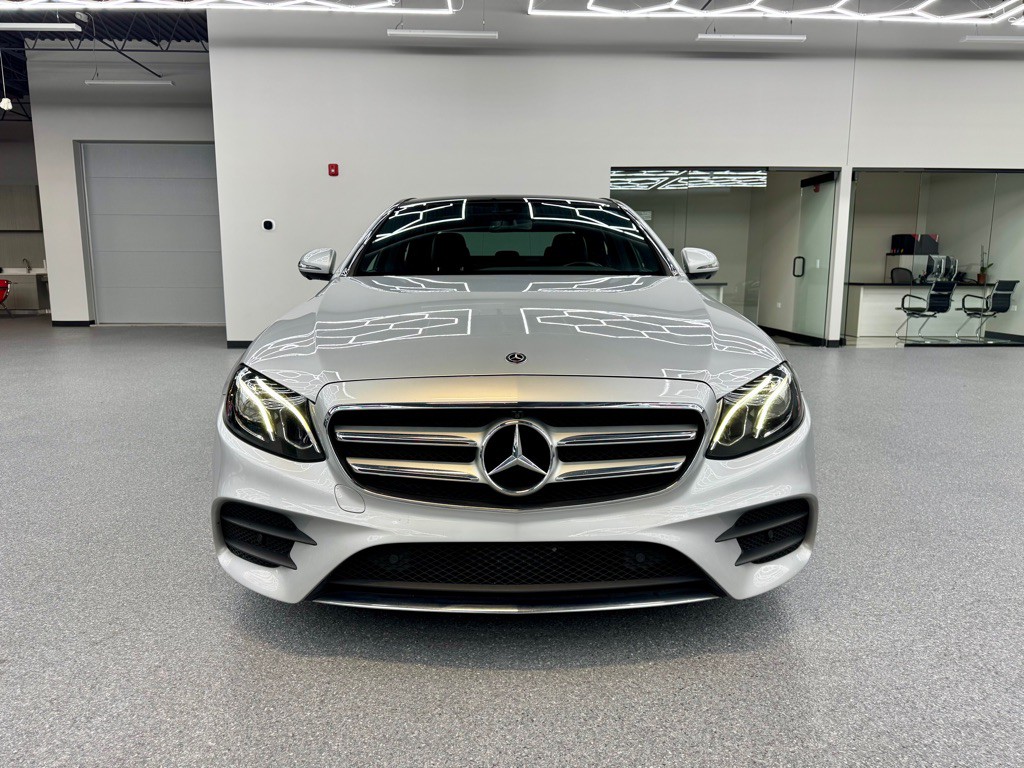 2019 Mercedes-Benz E-Class Image 3