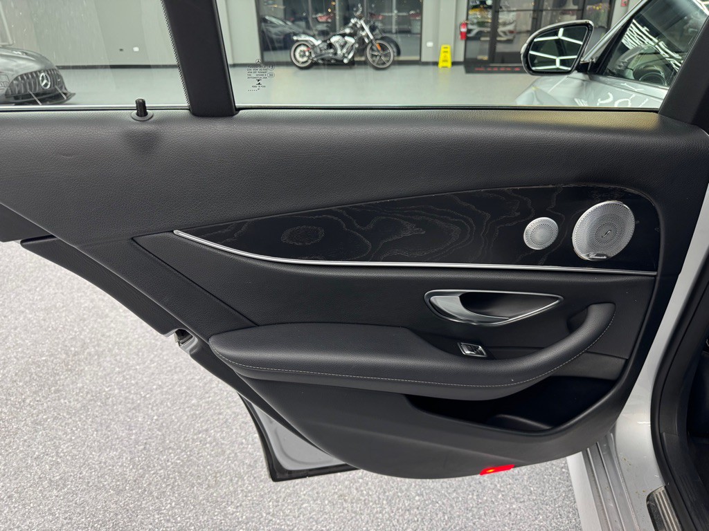 2019 Mercedes-Benz E-Class Image 15