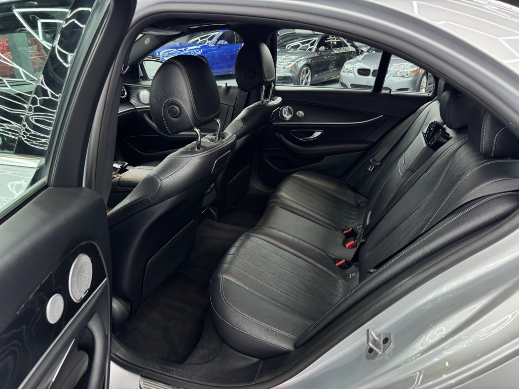2019 Mercedes-Benz E-Class Image 16