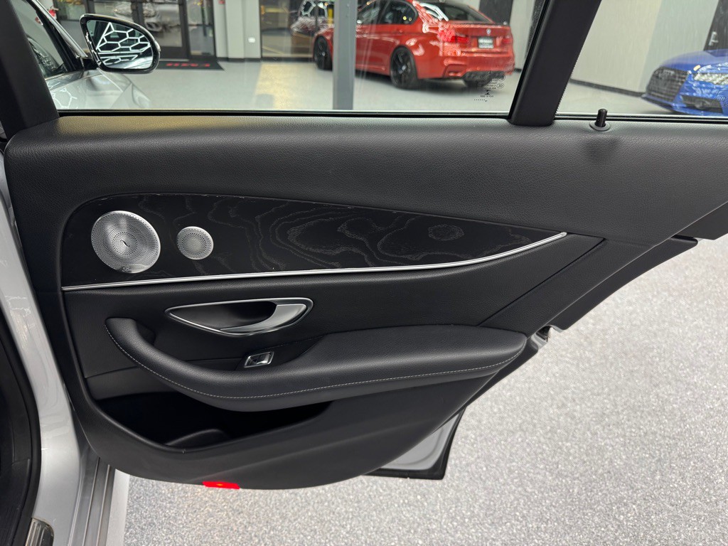 2019 Mercedes-Benz E-Class Image 19