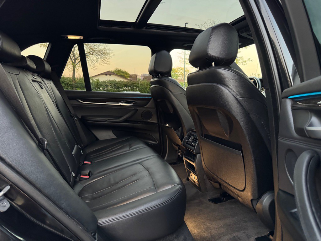 2014 BMW X5 Image 24