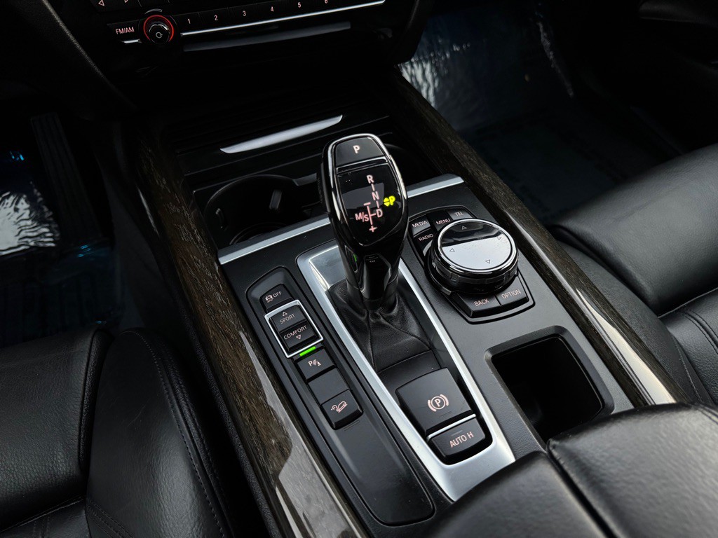 2014 BMW X5 Image 32