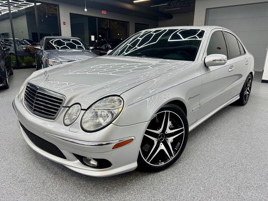 2003 Mercedes-Benz E-Class Image 8