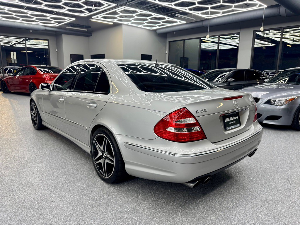 2003 Mercedes-Benz E-Class Image 12
