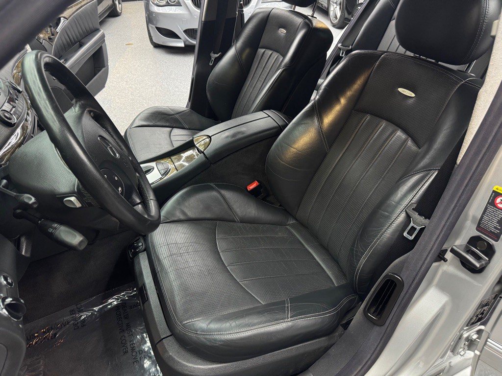 2003 Mercedes-Benz E-Class Image 23