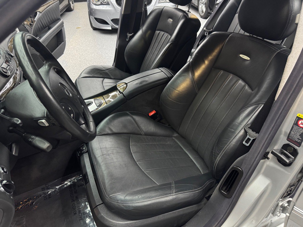 2003 Mercedes-Benz E-Class Image 25