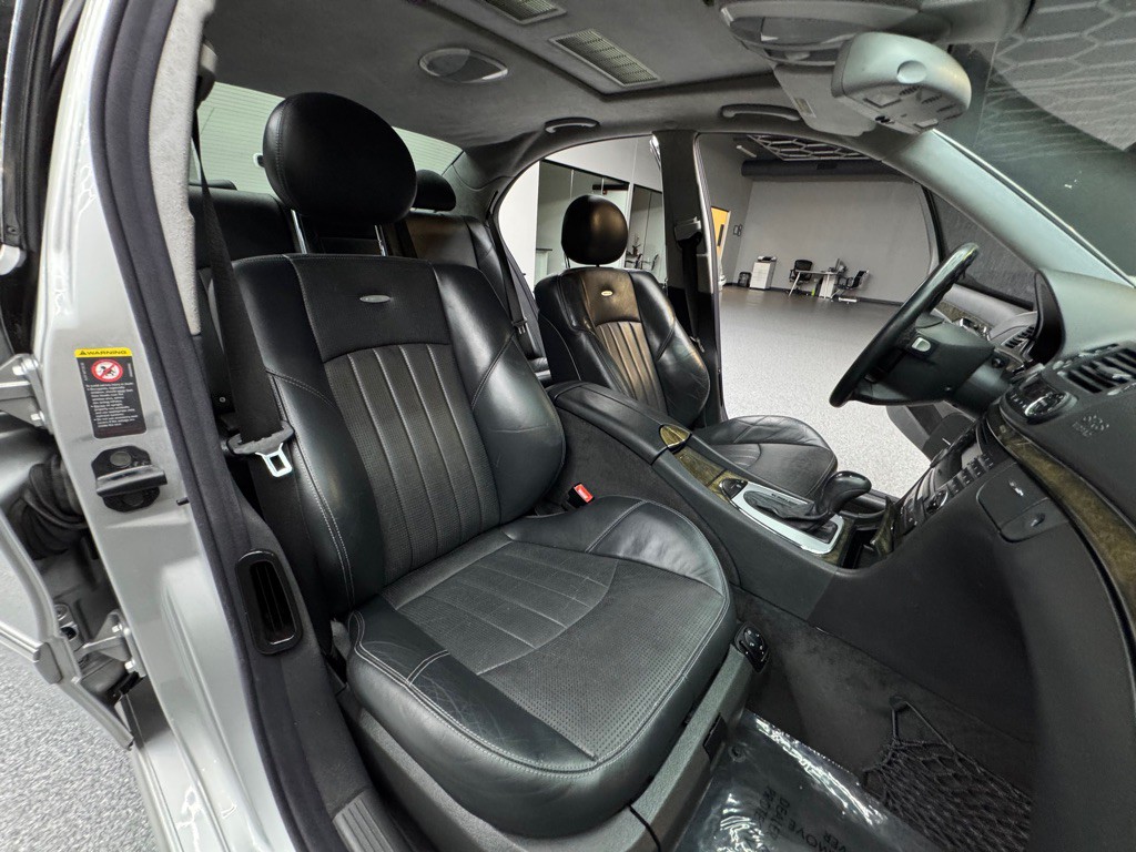 2003 Mercedes-Benz E-Class Image 34