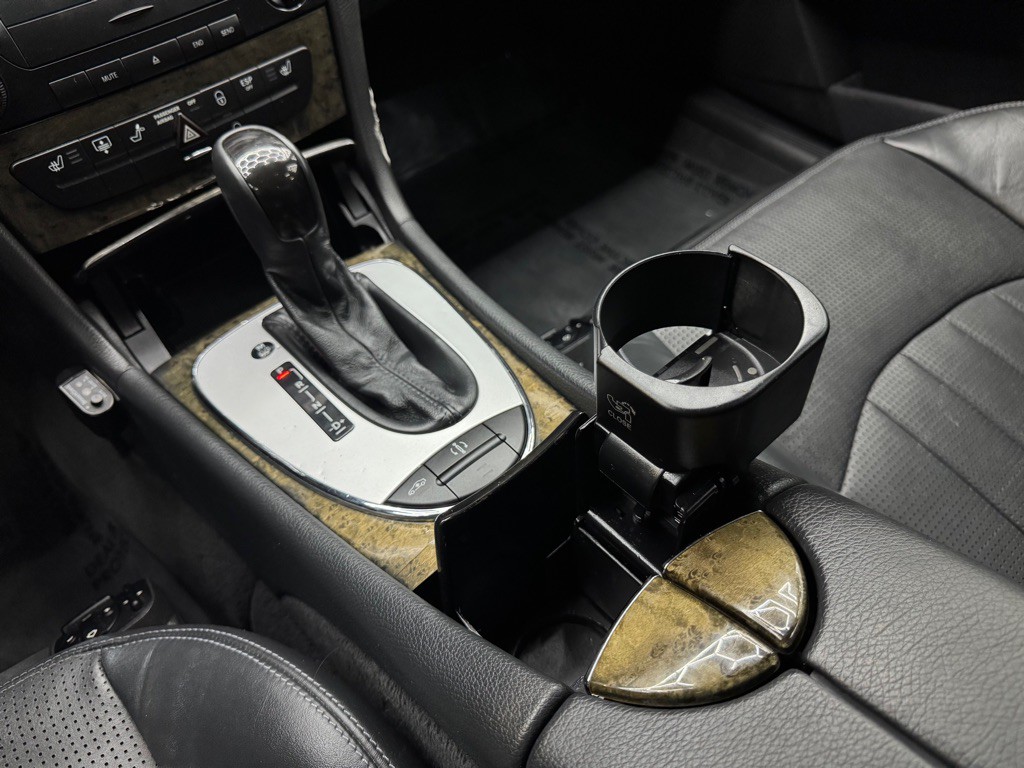 2003 Mercedes-Benz E-Class Image 38