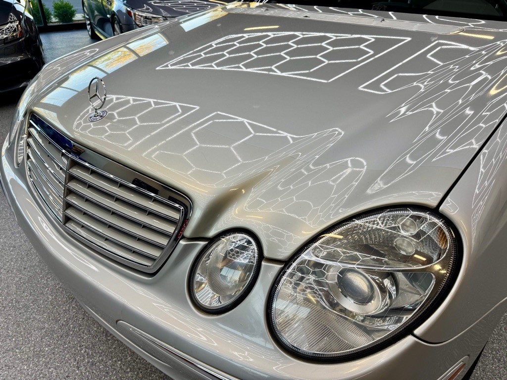 2005 Mercedes-Benz E-Class Image 6