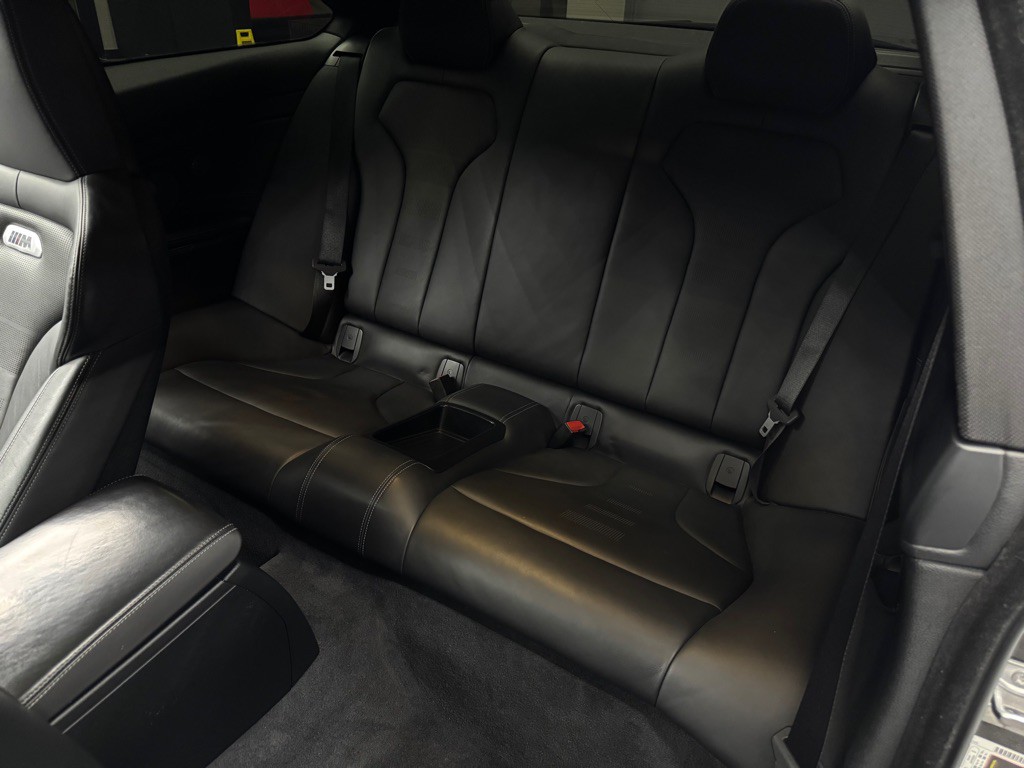 2016 BMW M4 Image 35